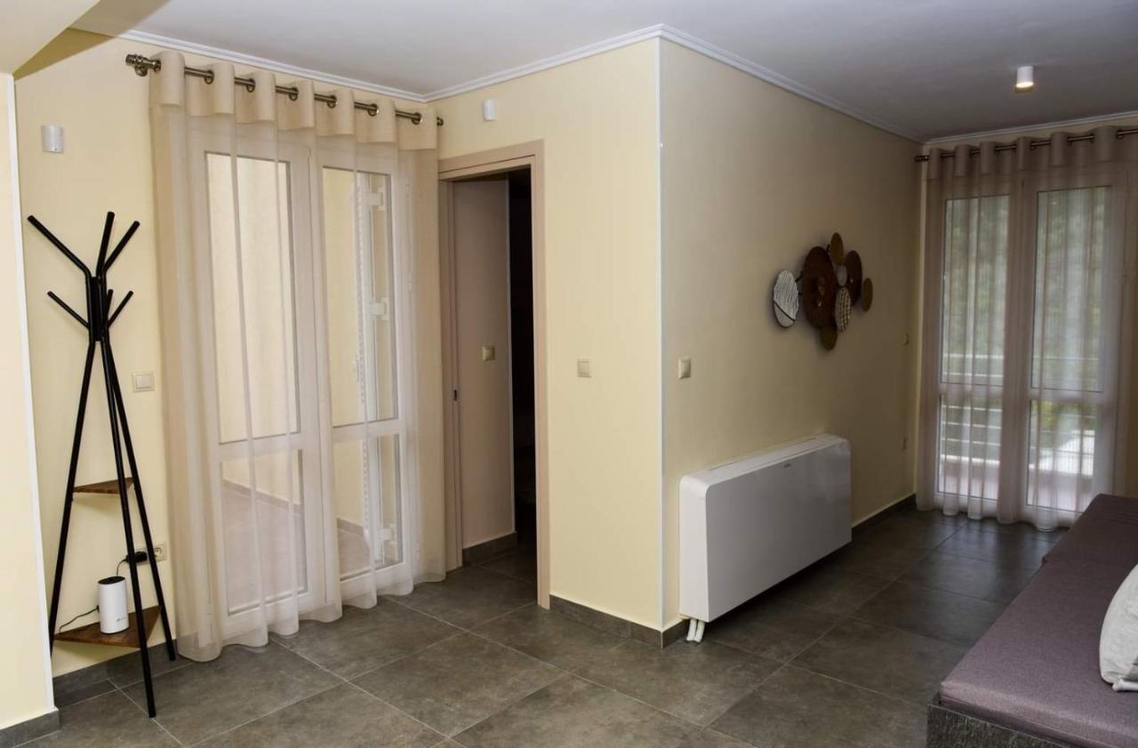 Nikole'S Villas Luxury 180M2 Tiros Luaran gambar