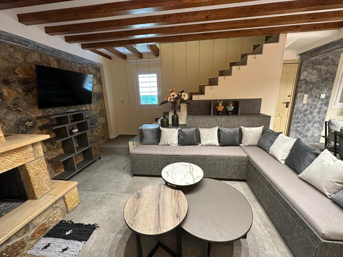 Nikole'S Villas Luxury 180M2 Tiros Luaran gambar